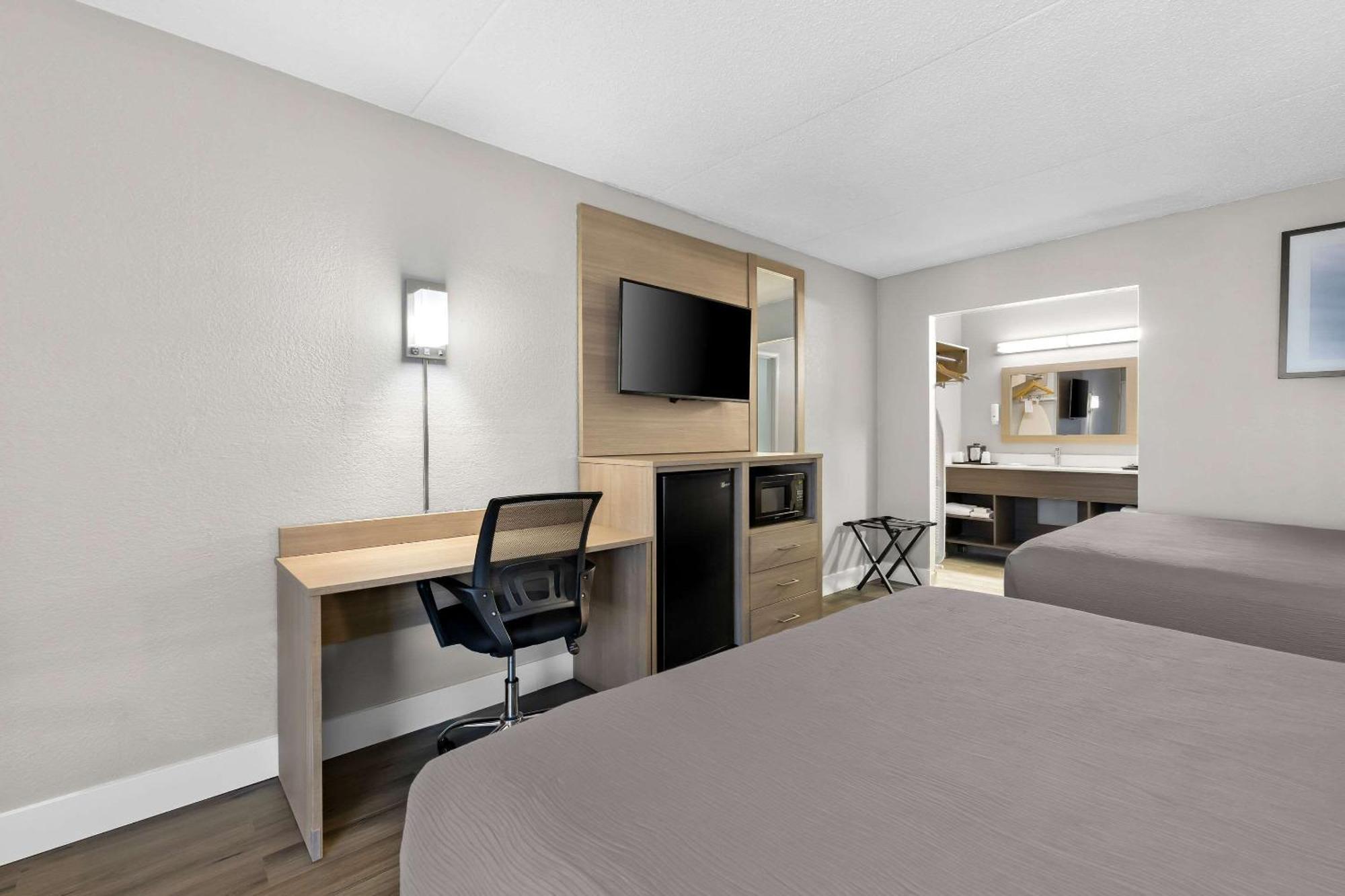 Quality Inn Nashville - Opryland Area Exterior photo