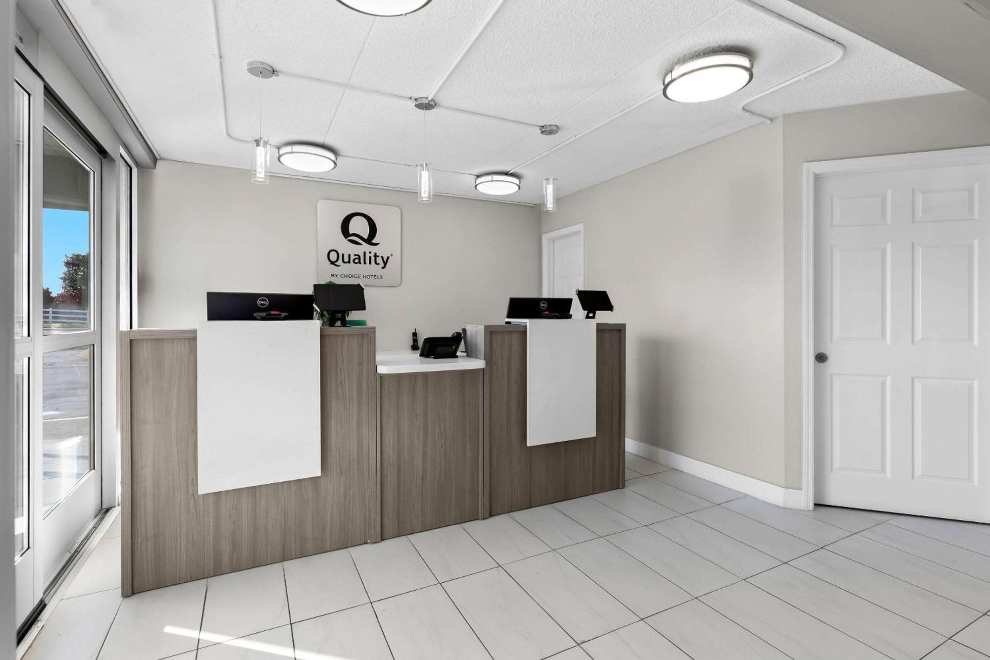 Quality Inn Nashville - Opryland Area Exterior photo