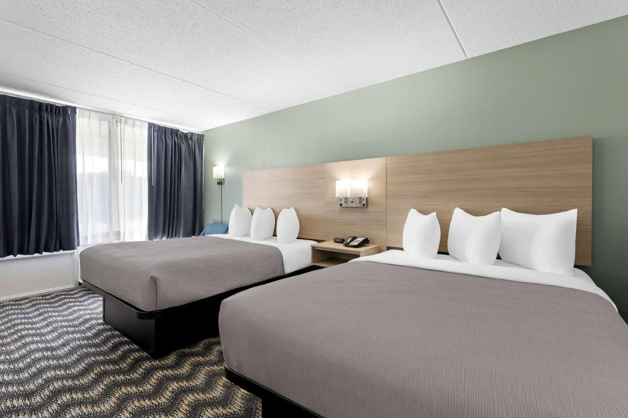 Quality Inn Nashville - Opryland Area Exterior photo